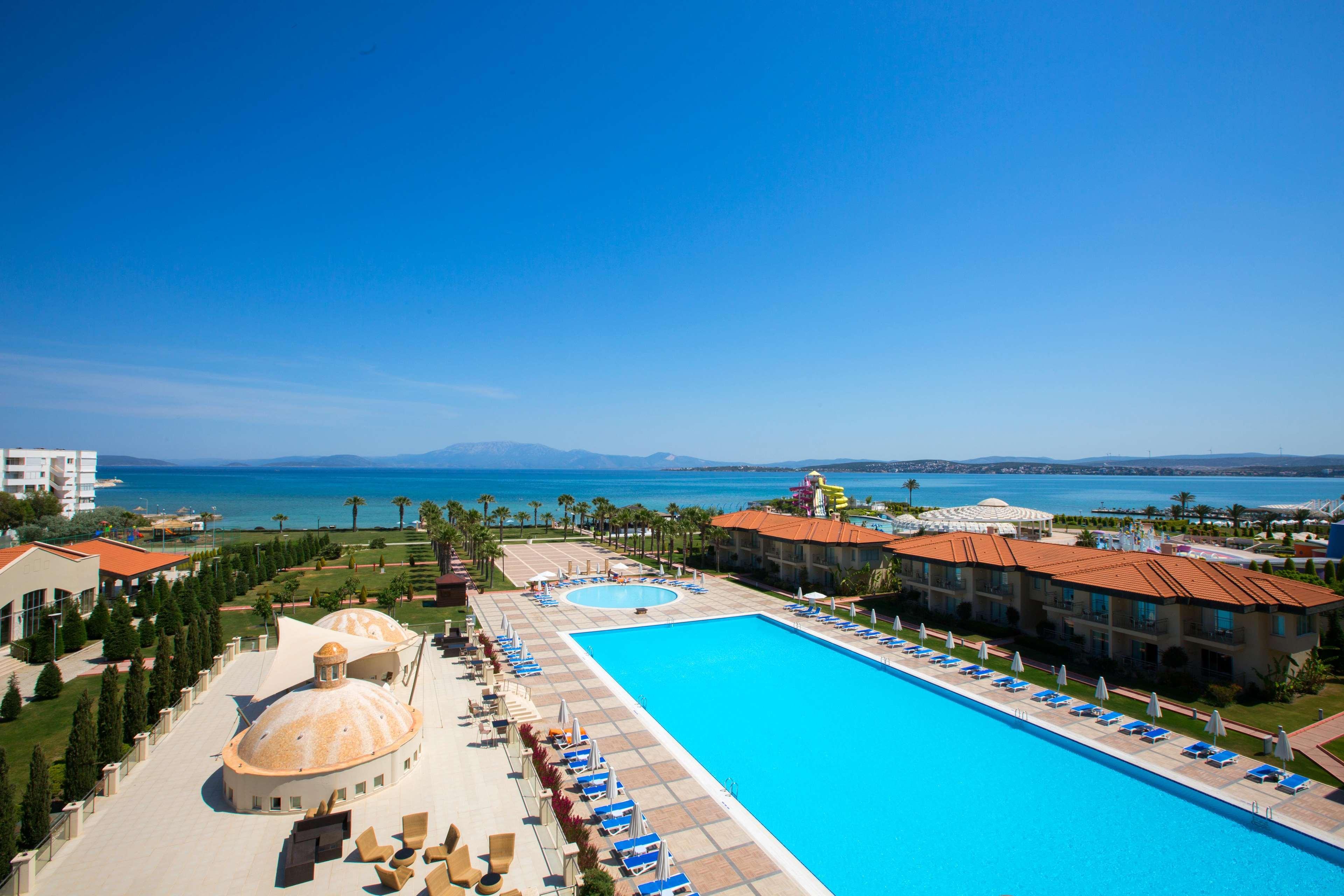Radisson Blu Resort & Spa Cesme Exterior foto